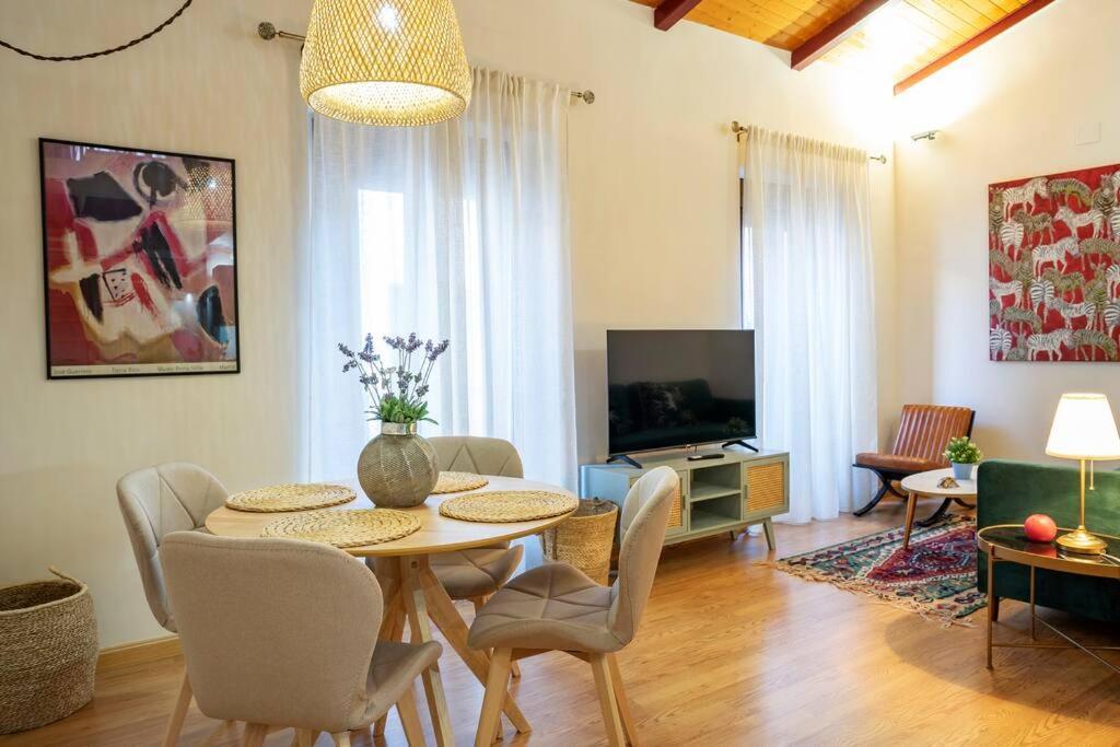 Duplex Apartamento Godoy Centro กาเซเรส ภายนอก รูปภาพ