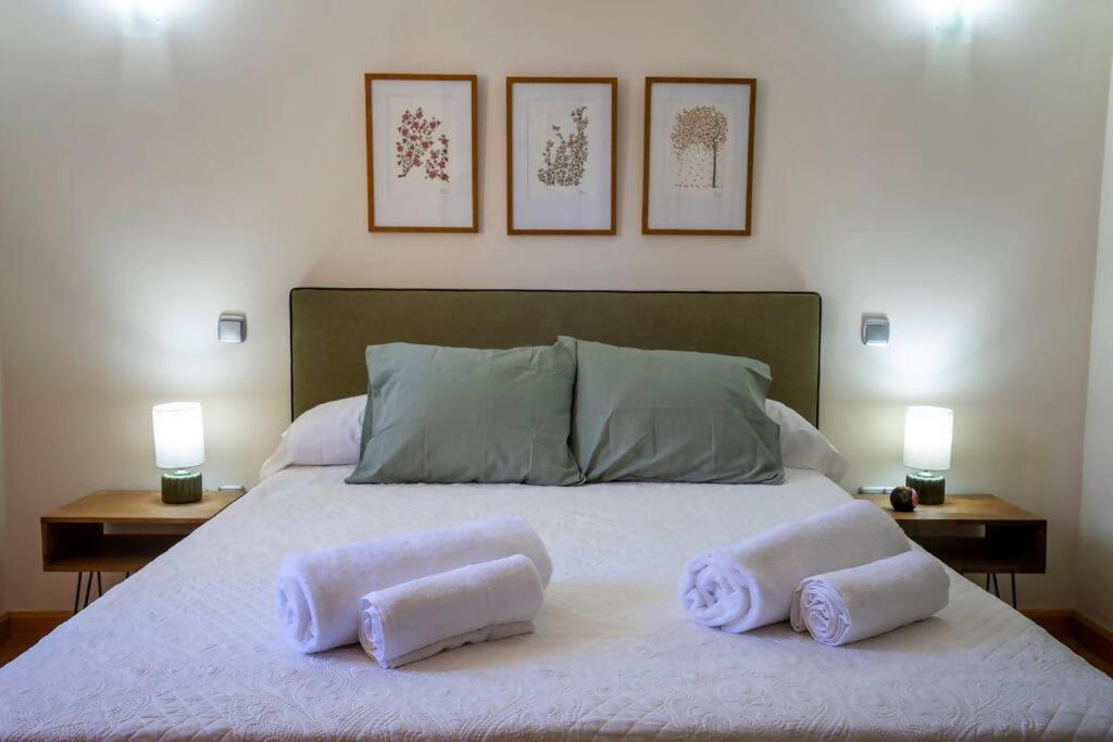 Duplex Apartamento Godoy Centro กาเซเรส ภายนอก รูปภาพ