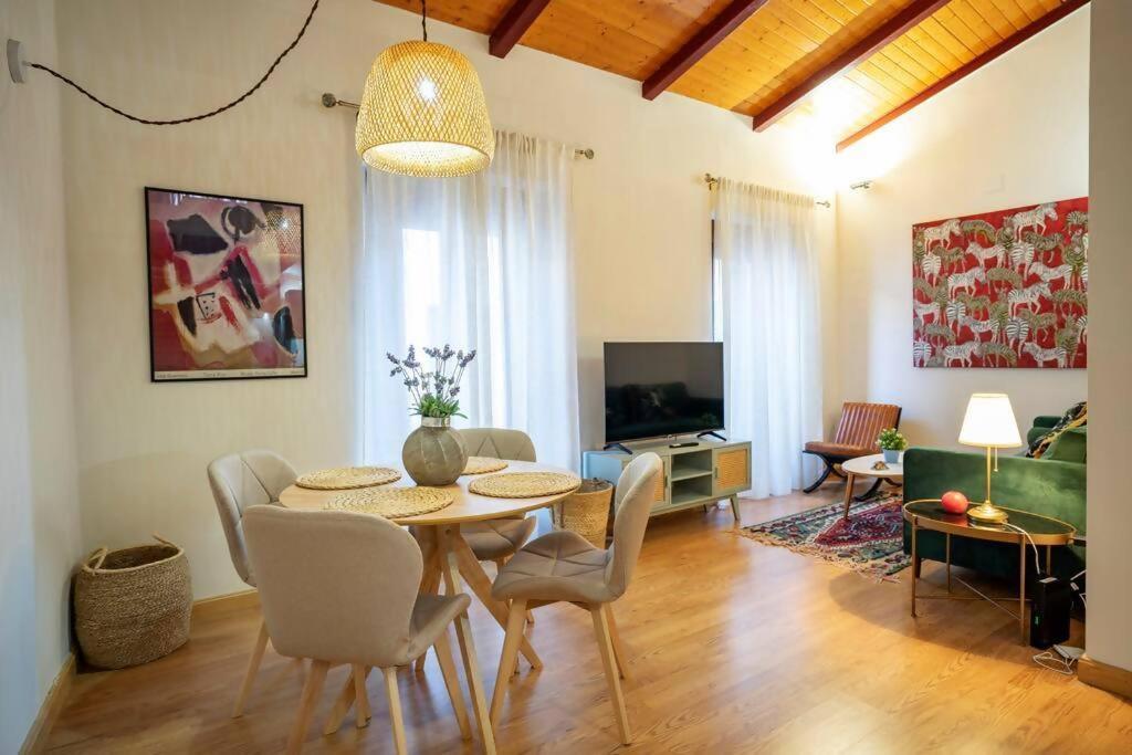 Duplex Apartamento Godoy Centro กาเซเรส ภายนอก รูปภาพ